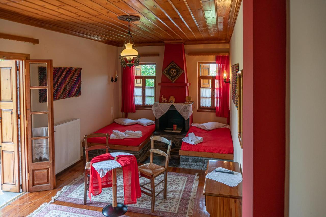 Hotel Faraggi Tsepelovo Extérieur photo