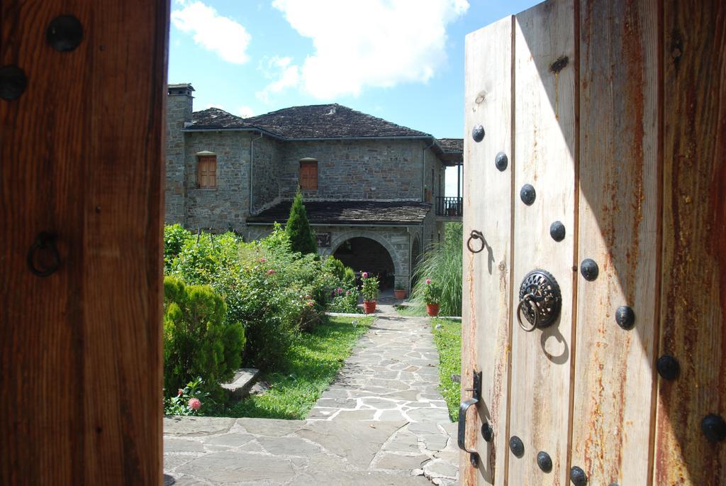Hotel Faraggi Tsepelovo Extérieur photo