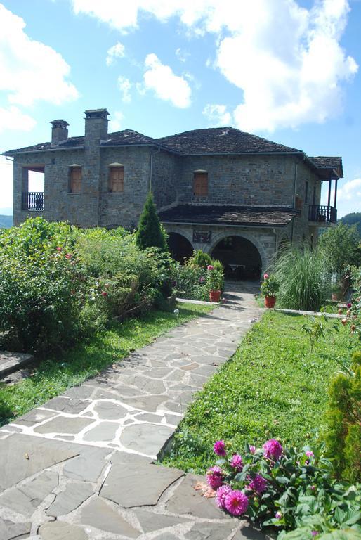 Hotel Faraggi Tsepelovo Extérieur photo